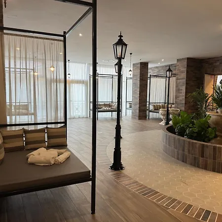 ホテル Pannonia ショプロン