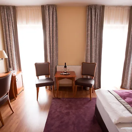 Pannonia 4*