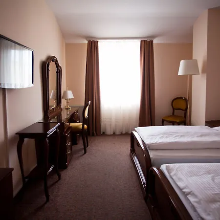 Pannonia 4*