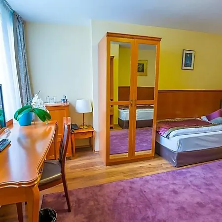 Pannonia Šoproň