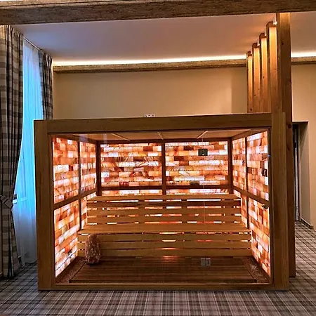 Hotel Pannonia 4*