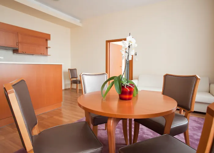 Pannonia Szálloda 4*